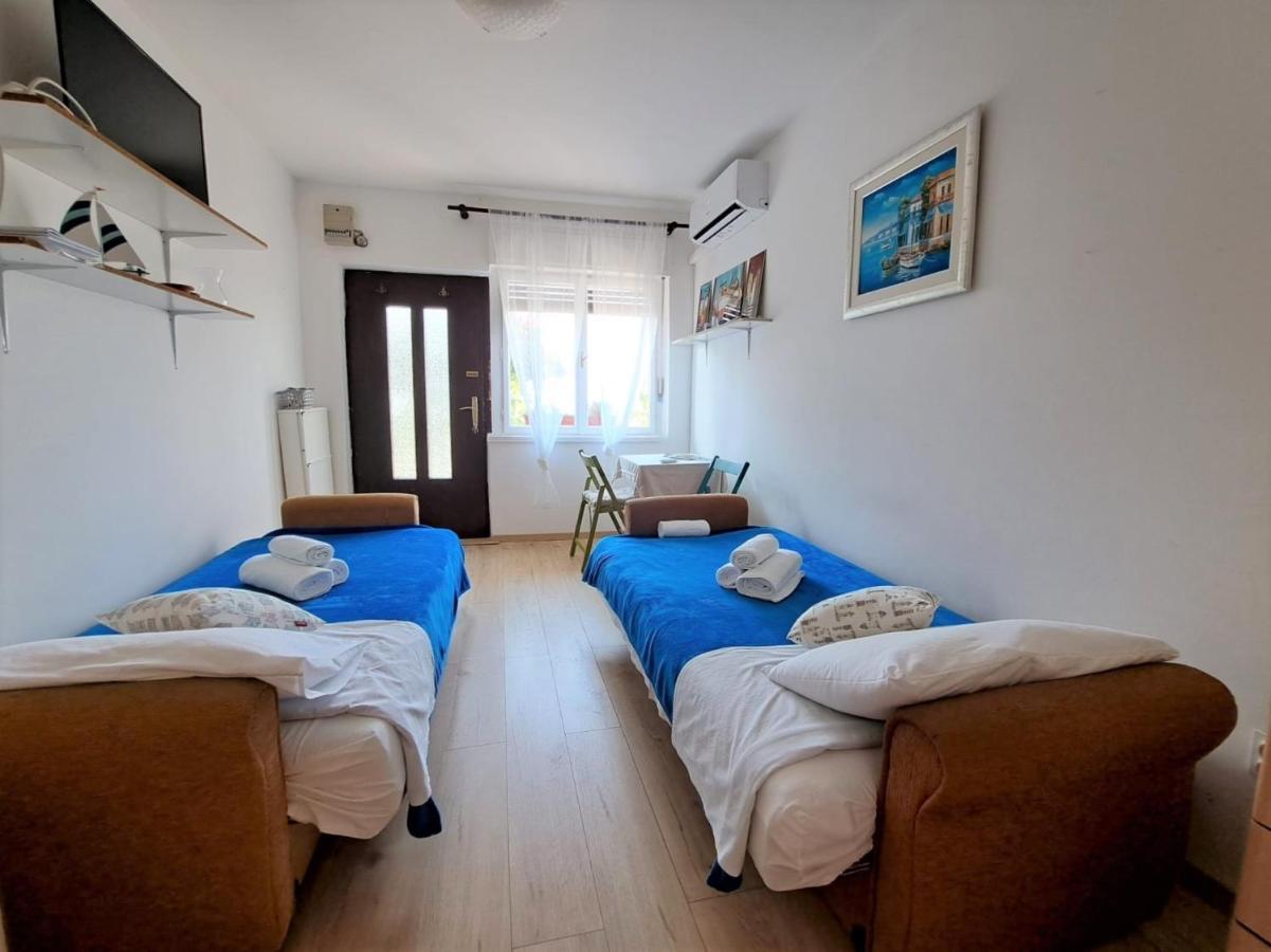 Studio Apartment Adriari With Large Terrace Rijeka Exterior foto